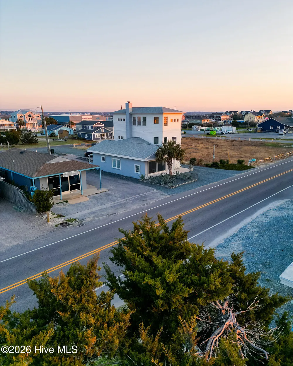 808 S Anderson Boulevard Topsail Beach, NC 28445