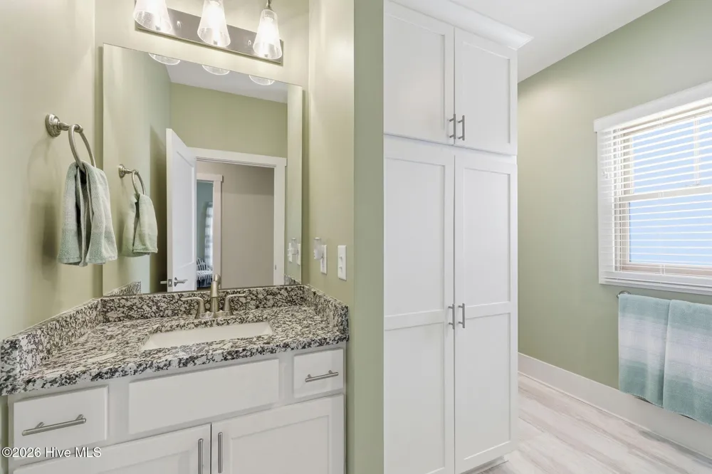 208 Ward Road Swansboro, NC 28584