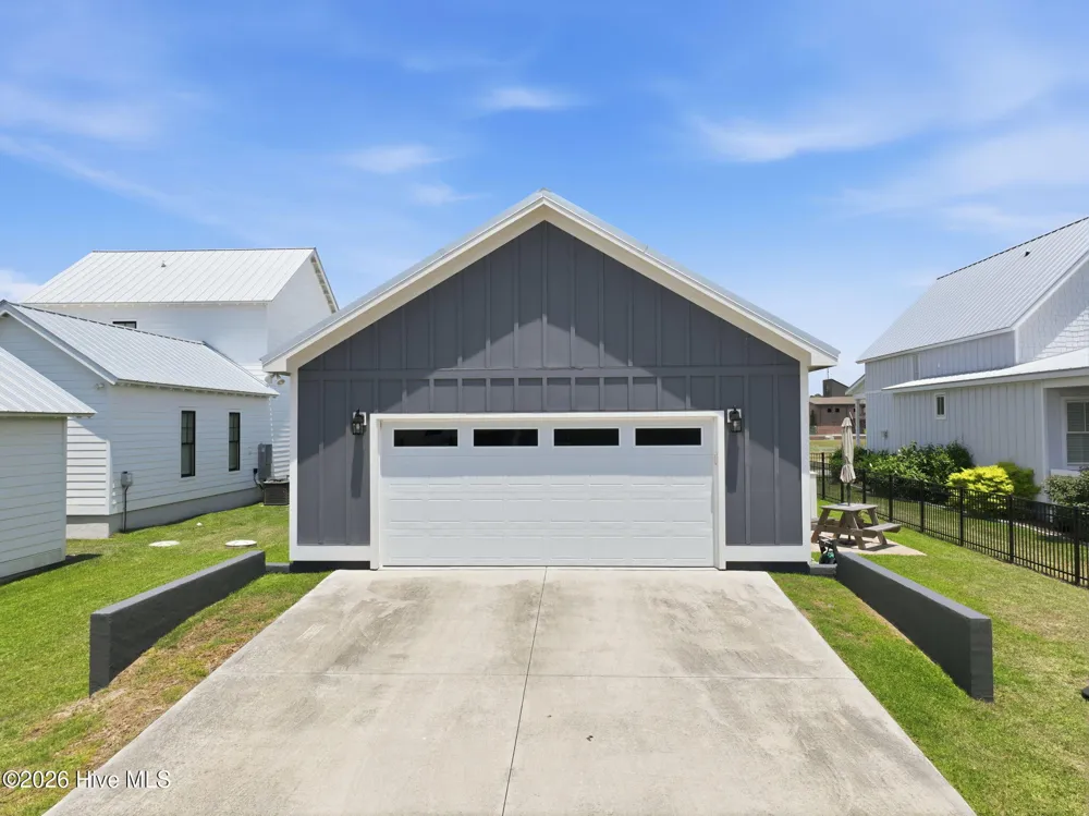 208 Ward Road Swansboro, NC 28584