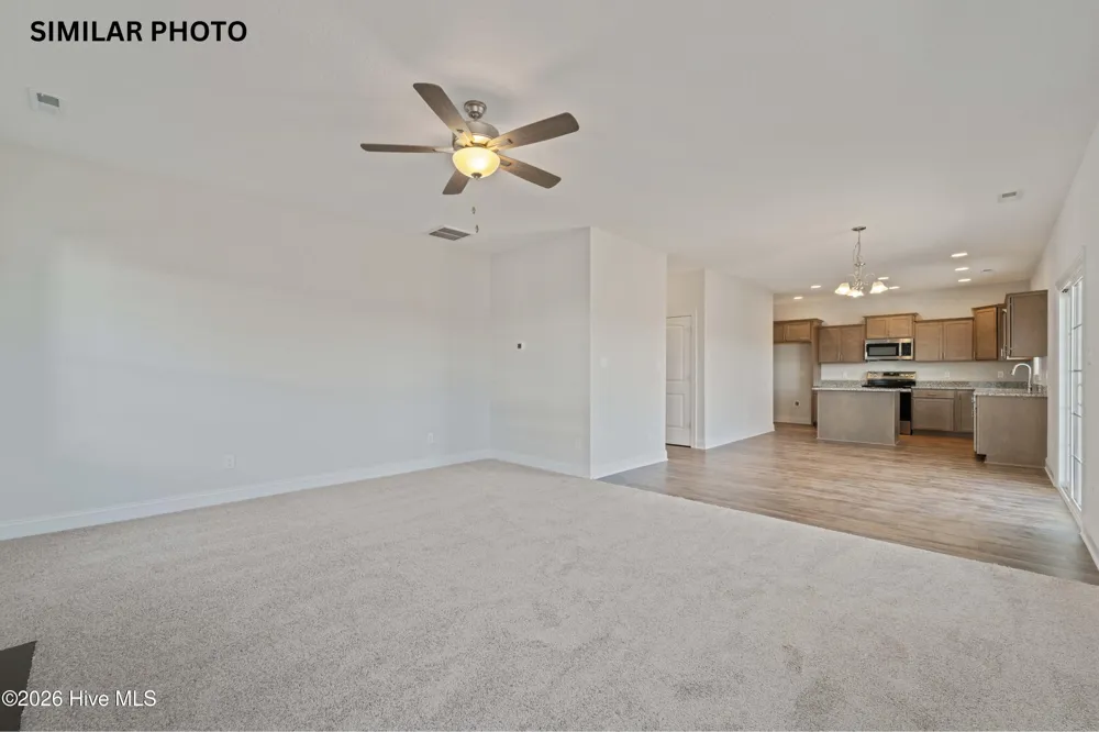 617 Barlowe Lane Jacksonville, NC 28546
