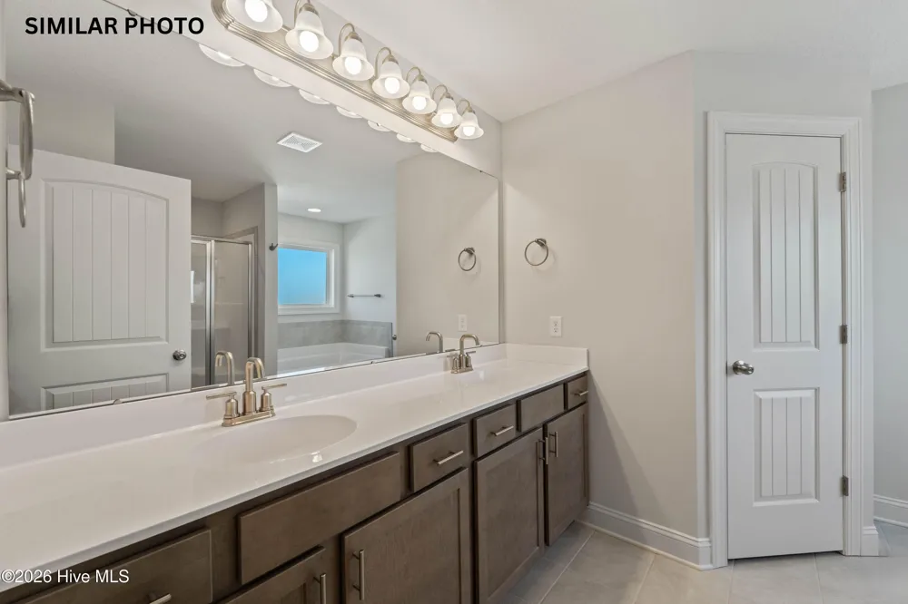 617 Barlowe Lane Jacksonville, NC 28546