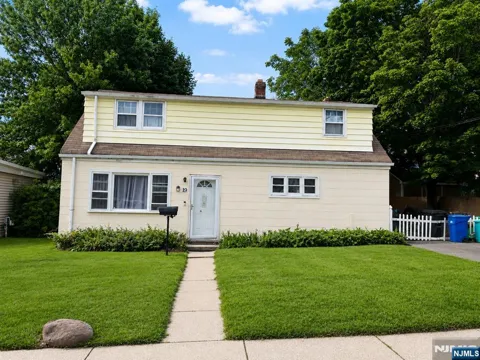 19 Lynne Avenue