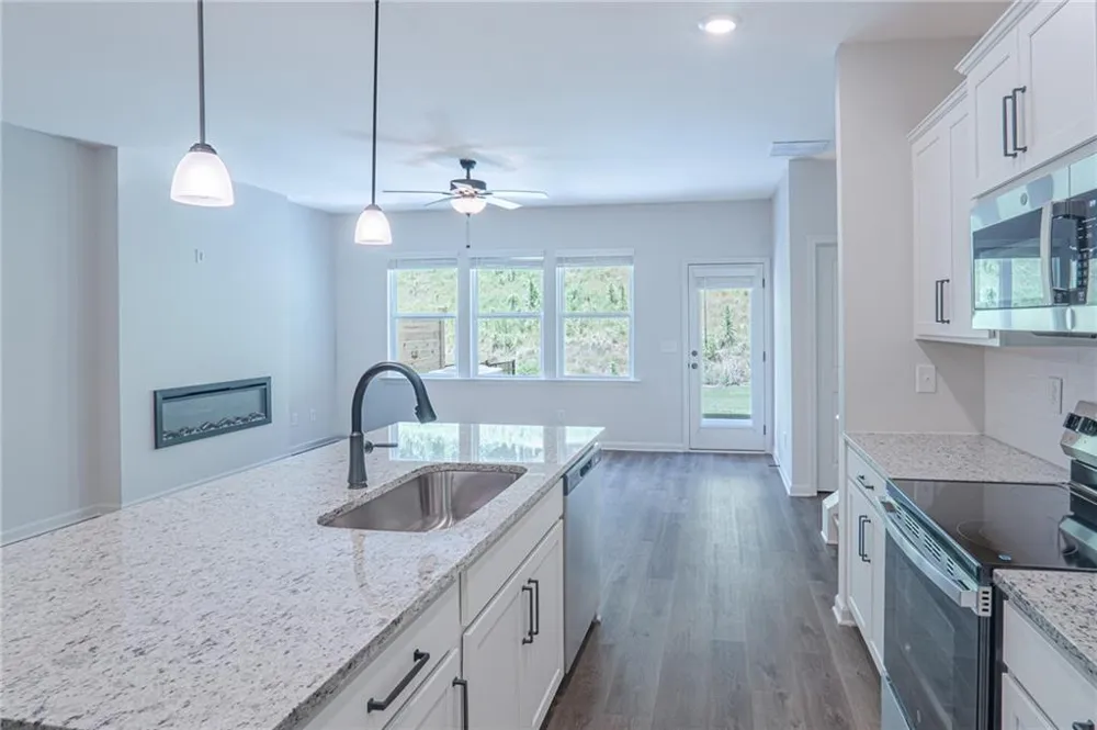 411 Summit View Lane #3 Jasper, GA 30143