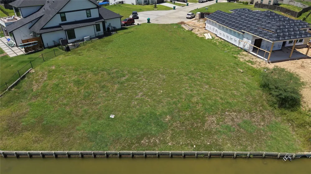 11000 Lake Mist Lane Willis, TX 77318