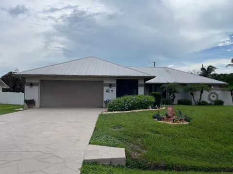 6409 NW FRIENDLY CIRCLE