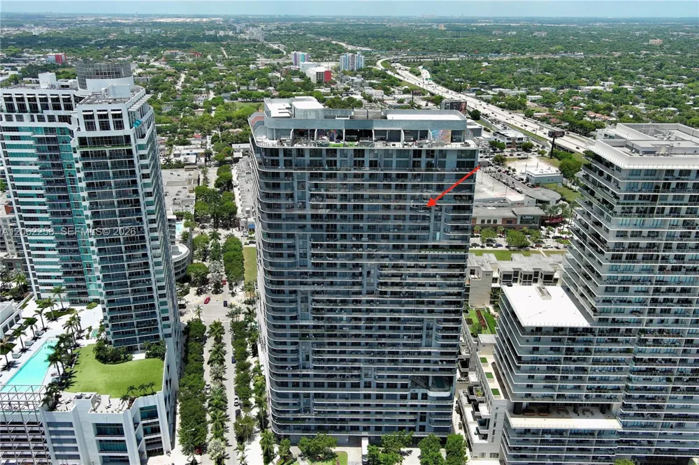 121 NE 34th St #2807 Miami, FL 33137