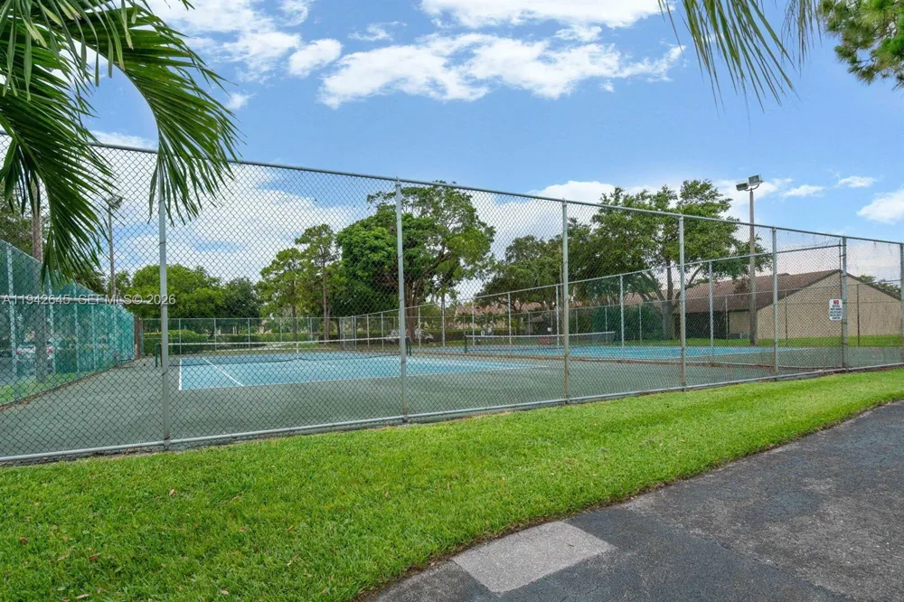 623 Sea Pine Way #C1 Green Acres, FL 33415