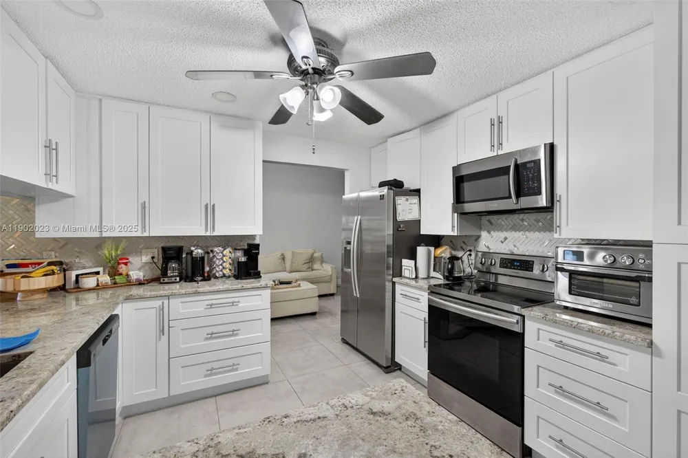 100 Miramar Ave Royal Palm Beach, FL 33411