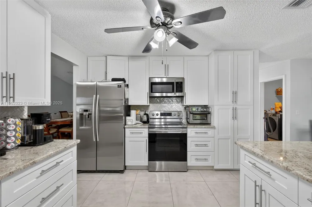 100 Miramar Ave Royal Palm Beach, FL 33411