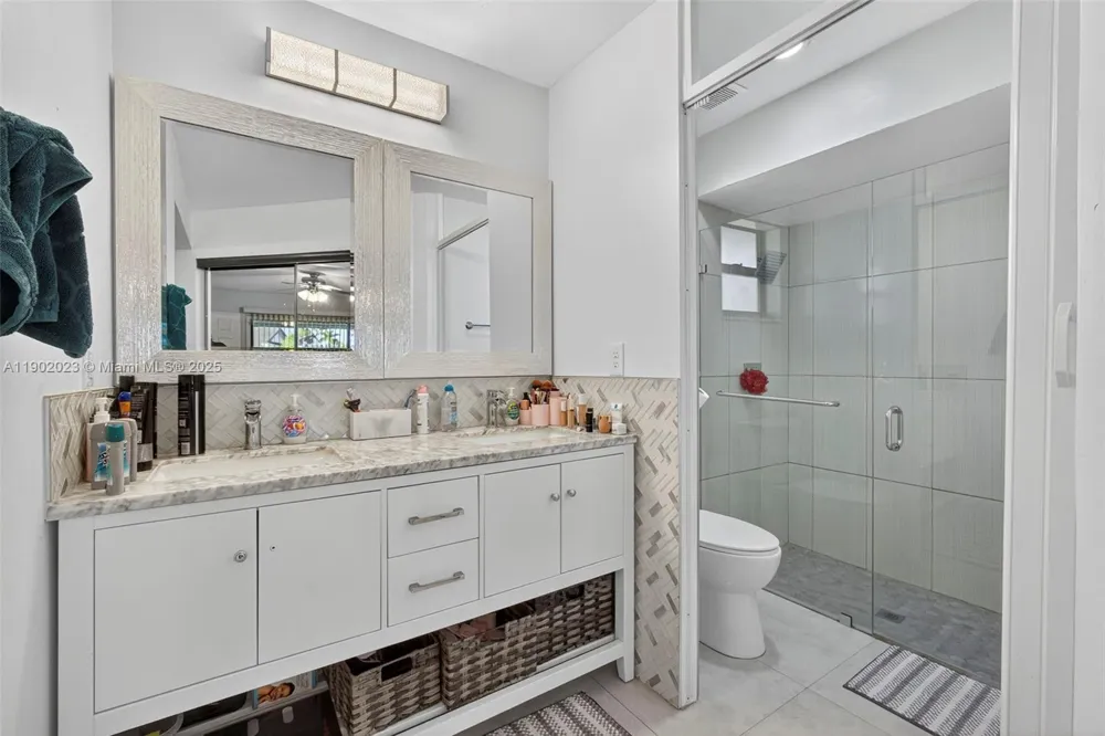 100 Miramar Ave Royal Palm Beach, FL 33411