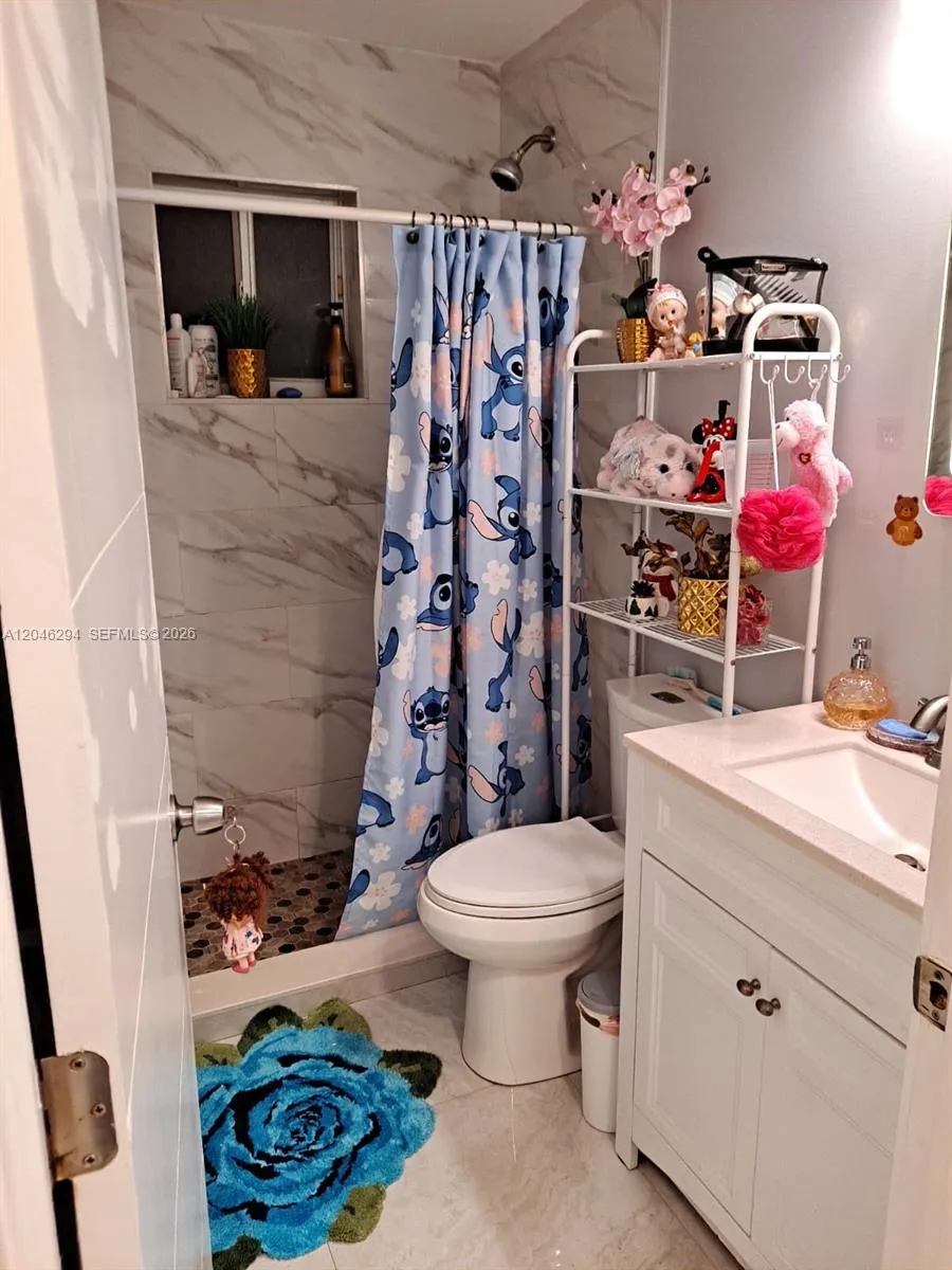 8814 NW 109th Ter Hialeah Gardens, FL 33018