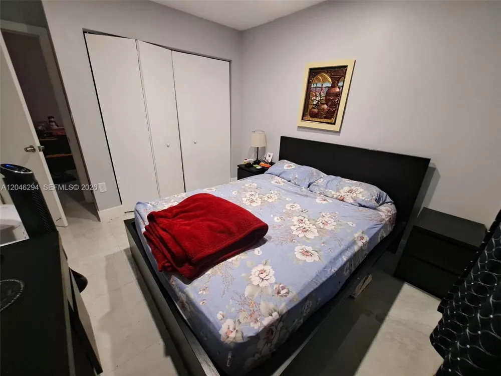 8814 NW 109th Ter Hialeah Gardens, FL 33018