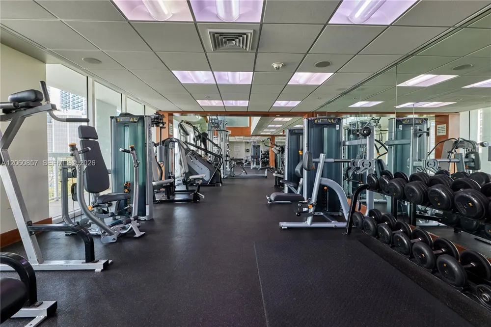 31 SE 5th St #3201 Miami, FL 33131