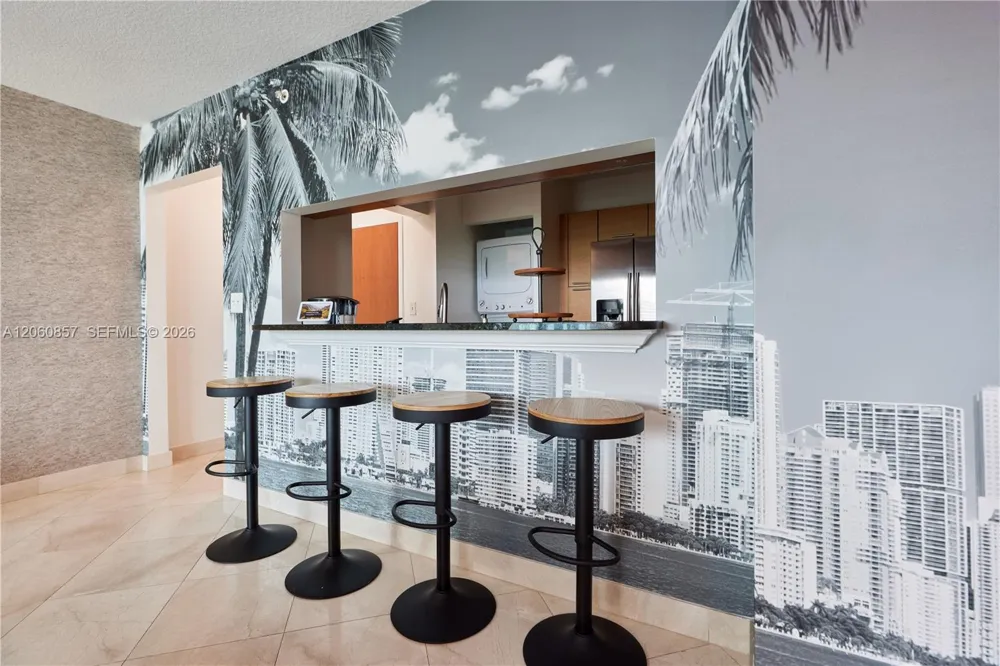 31 SE 5th St #3201 Miami, FL 33131