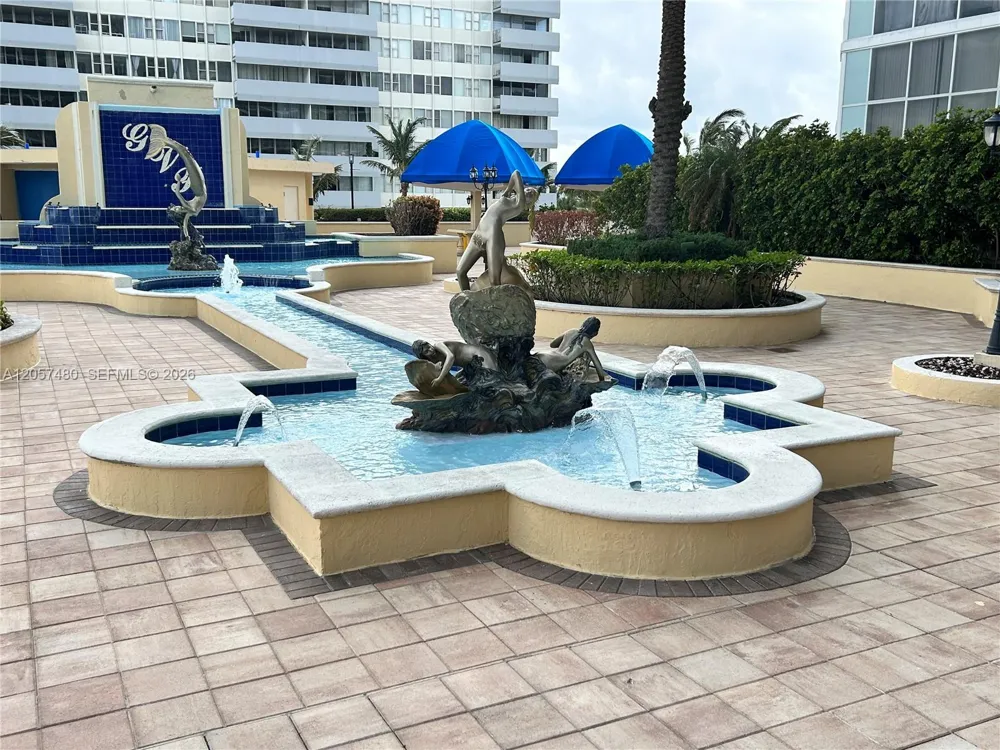 7601 E Treasure Dr #2104 North Bay Village, FL 33141