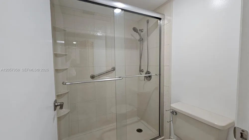 9850 NW 3rd Ct #2 Plantation, FL 33324