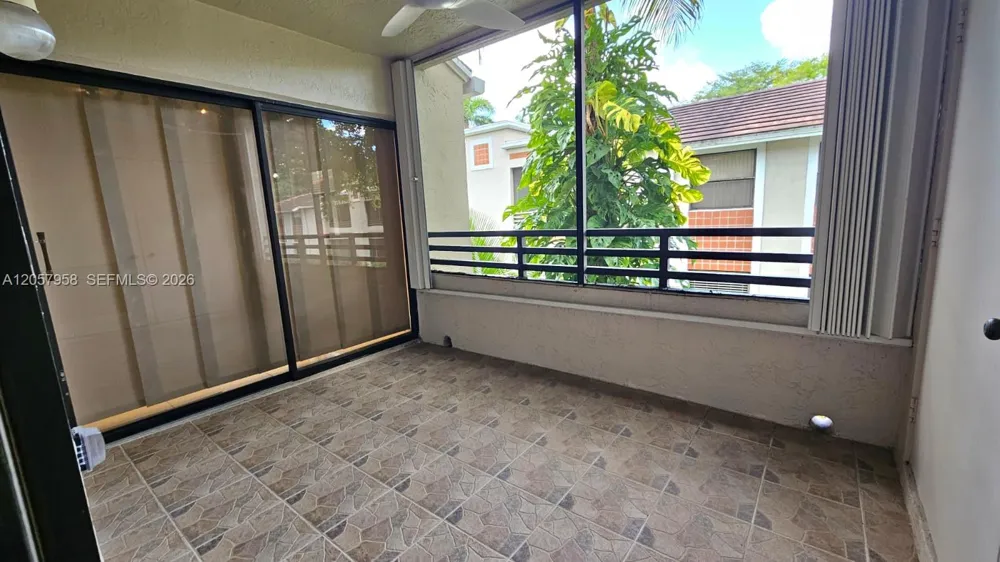 9850 NW 3rd Ct #2 Plantation, FL 33324
