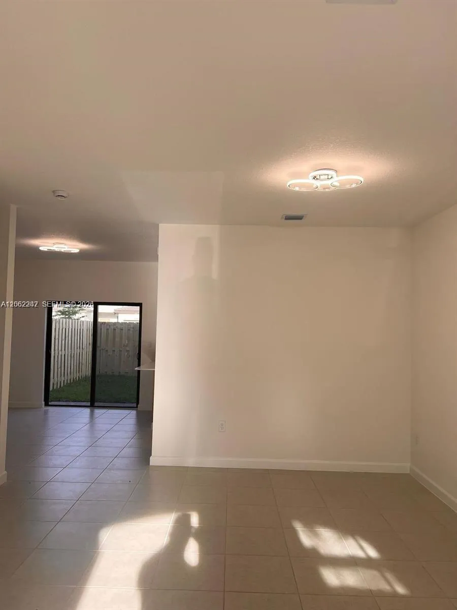 23055 SW 129th Ct Miami, FL 33170