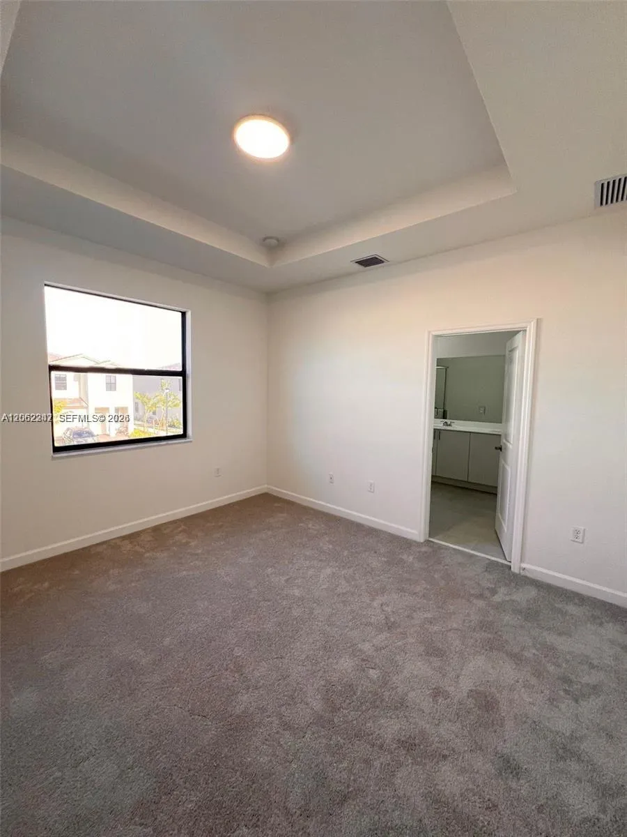 23055 SW 129th Ct Miami, FL 33170