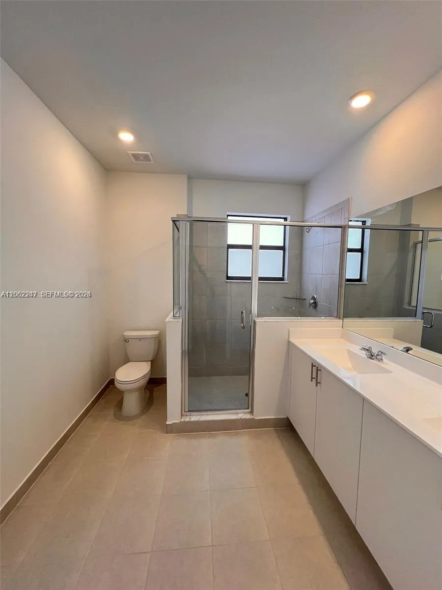 23055 SW 129th Ct Miami, FL 33170
