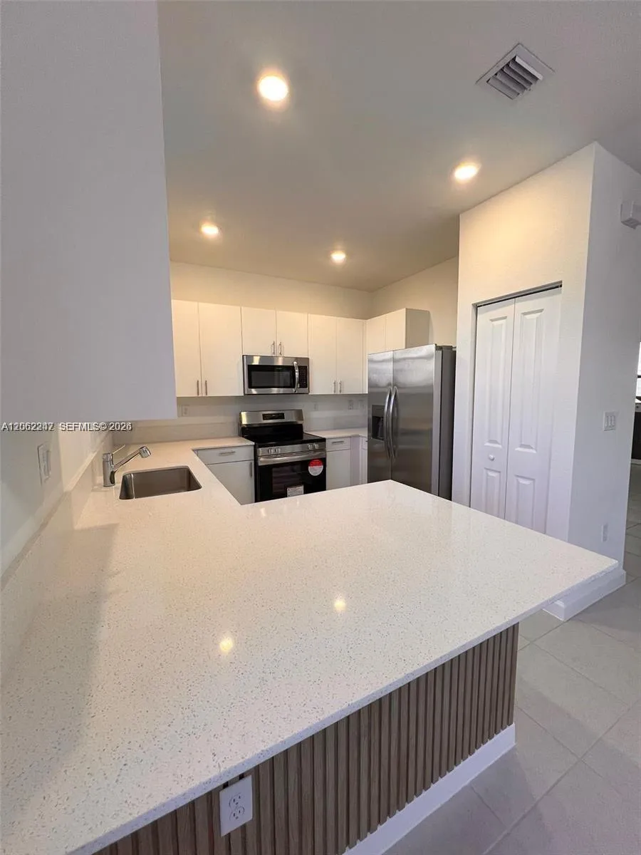 23055 SW 129th Ct Miami, FL 33170