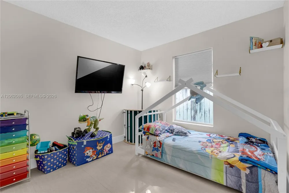 949 SW 7th Pl Florida City, FL 33034
