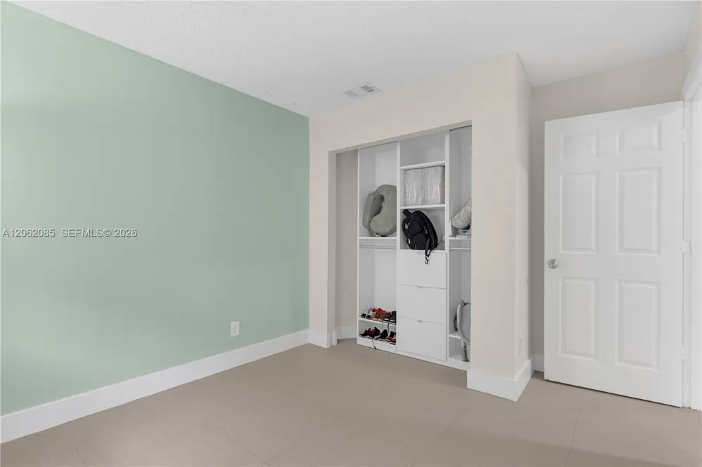 949 SW 7th Pl Florida City, FL 33034