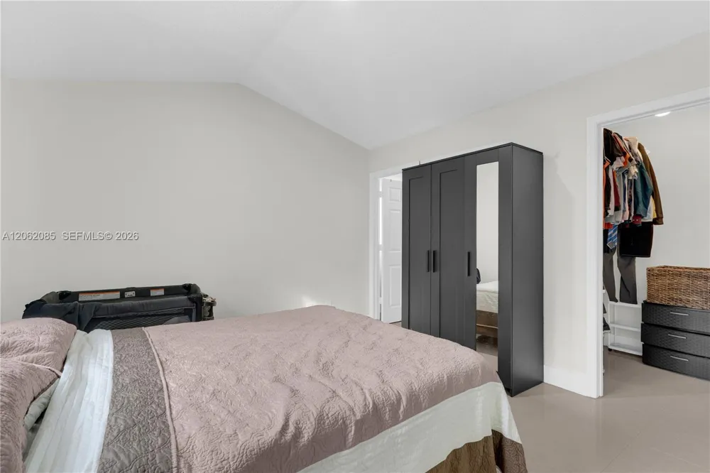 949 SW 7th Pl Florida City, FL 33034