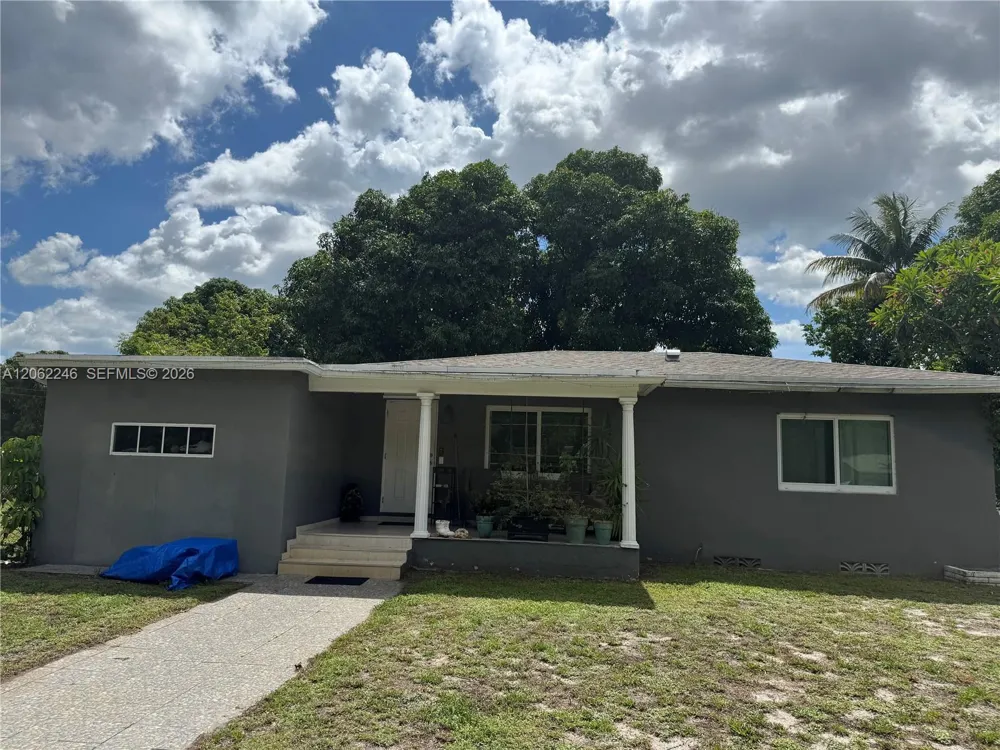 13301 NW Miami Ct Miami, FL 33168