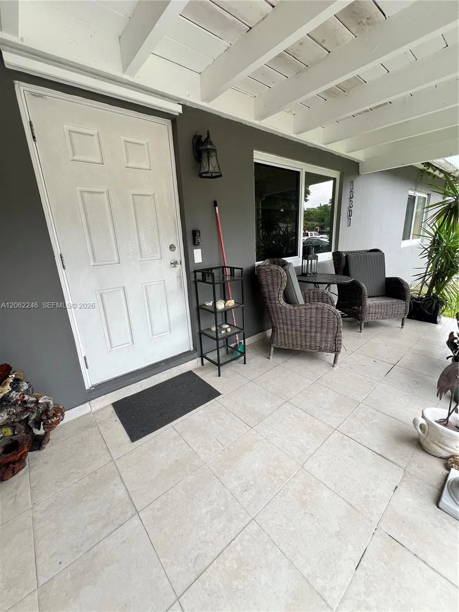 13301 NW Miami Ct Miami, FL 33168