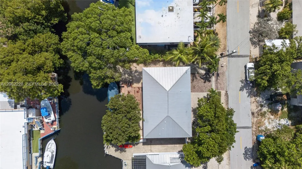 123 Peace Ave Tavernier, FL 33070