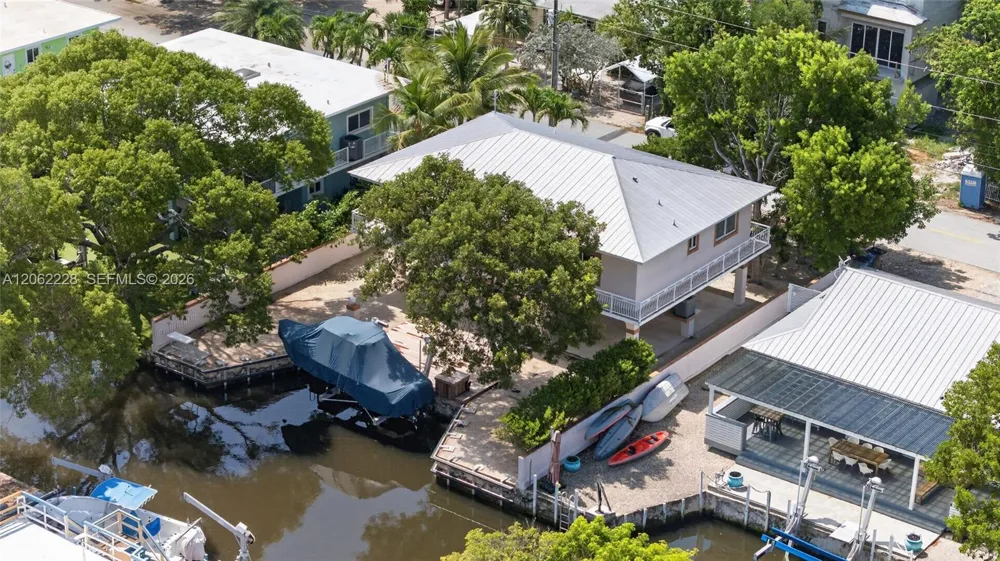 123 Peace Ave Tavernier, FL 33070