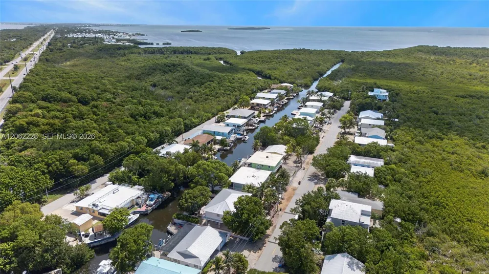 123 Peace Ave Tavernier, FL 33070