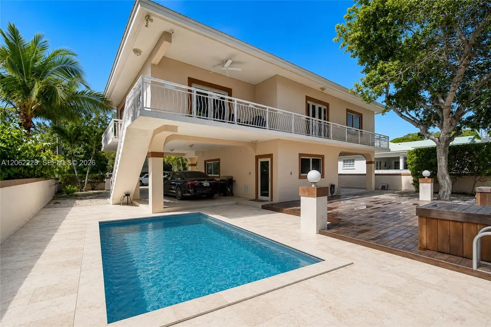 123 Peace Ave Tavernier, FL 33070