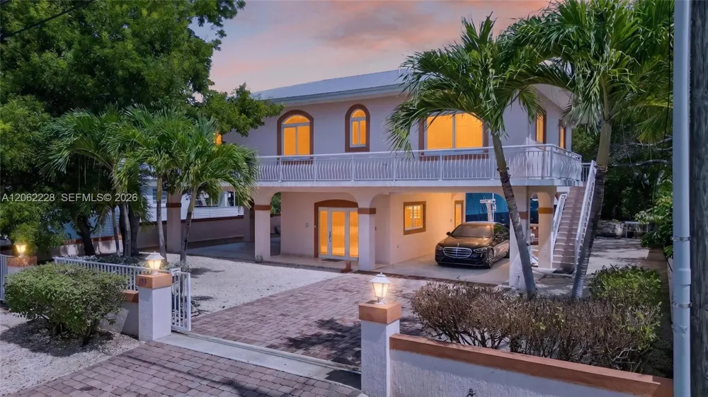 123 Peace Ave Tavernier, FL 33070