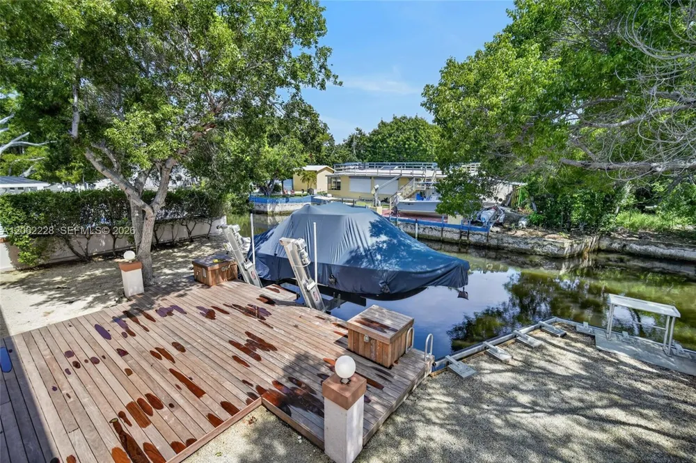123 Peace Ave Tavernier, FL 33070