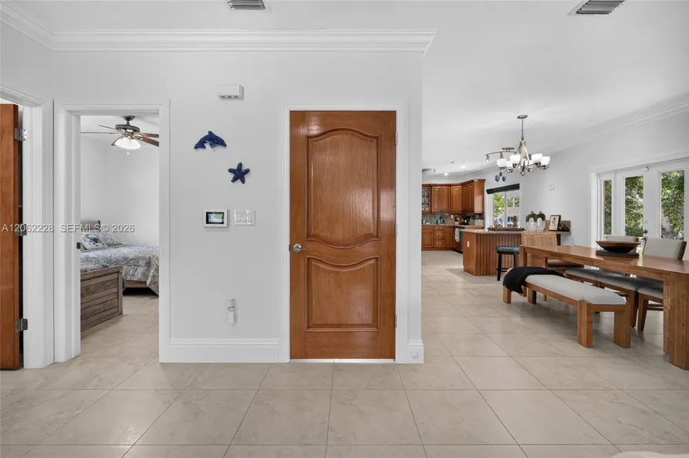 123 Peace Ave Tavernier, FL 33070