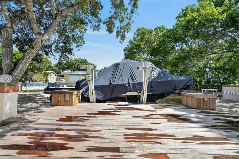 123 Peace Ave Tavernier, FL 33070
