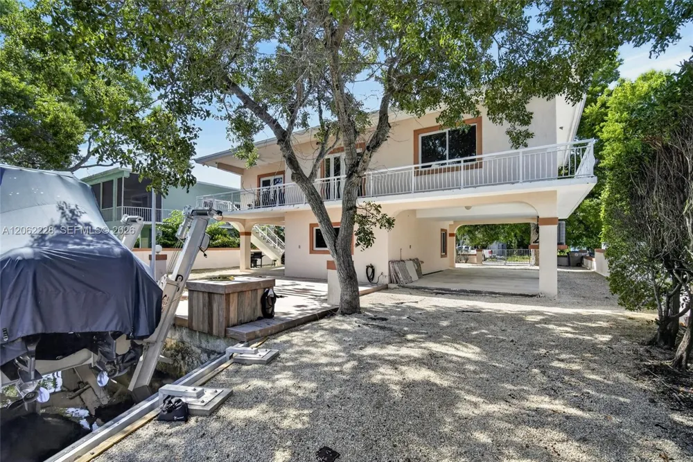 123 Peace Ave Tavernier, FL 33070