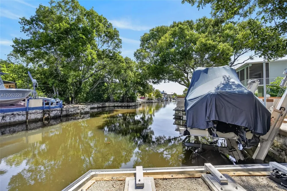 123 Peace Ave Tavernier, FL 33070