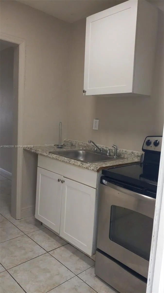 1462 NW 2nd Ave #2 Florida City, FL 33034