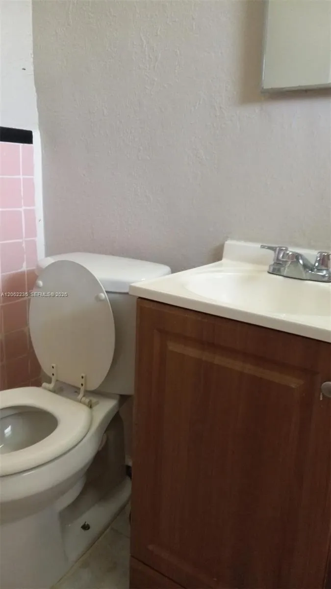1462 NW 2nd Ave #2 Florida City, FL 33034
