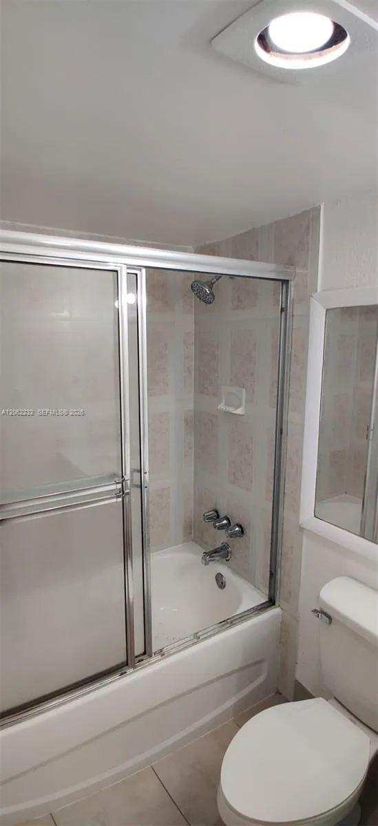4550 NW 9th St #706E Miami, FL 33126