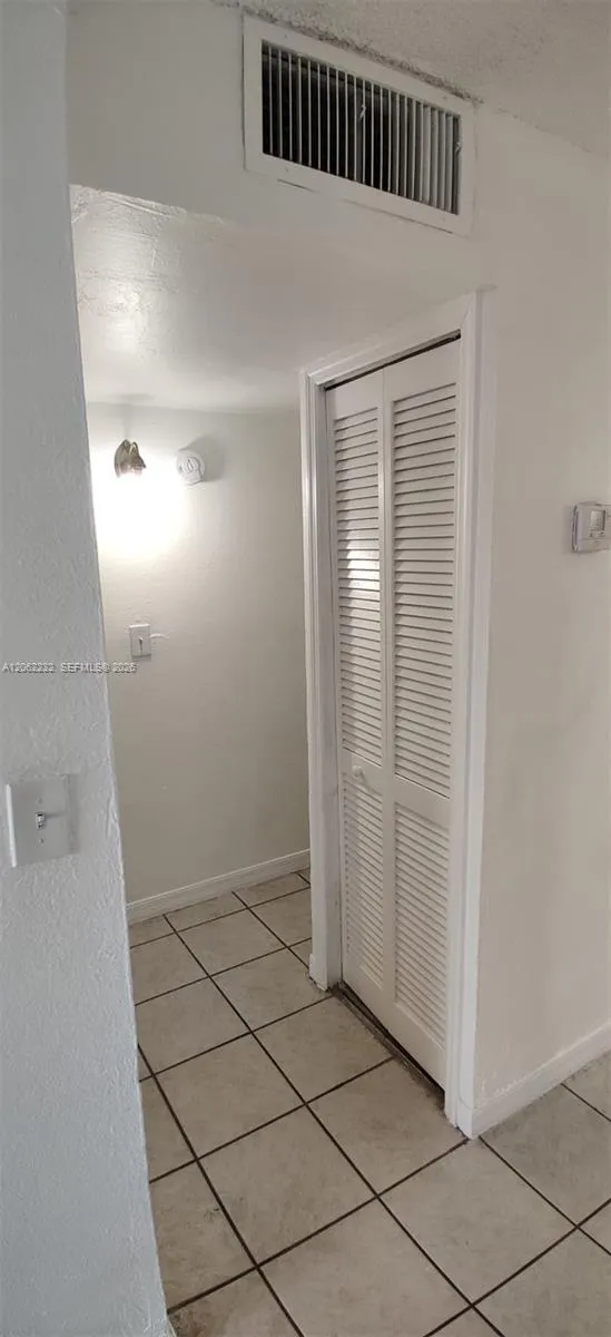 4550 NW 9th St #706E Miami, FL 33126