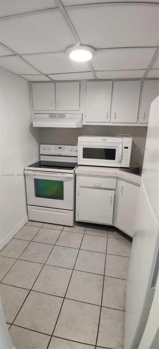 4550 NW 9th St #706E Miami, FL 33126