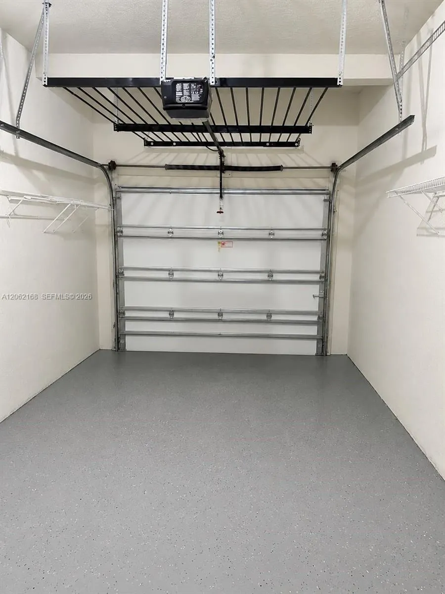 16341 Malibu Dr #19 Weston, FL 33326