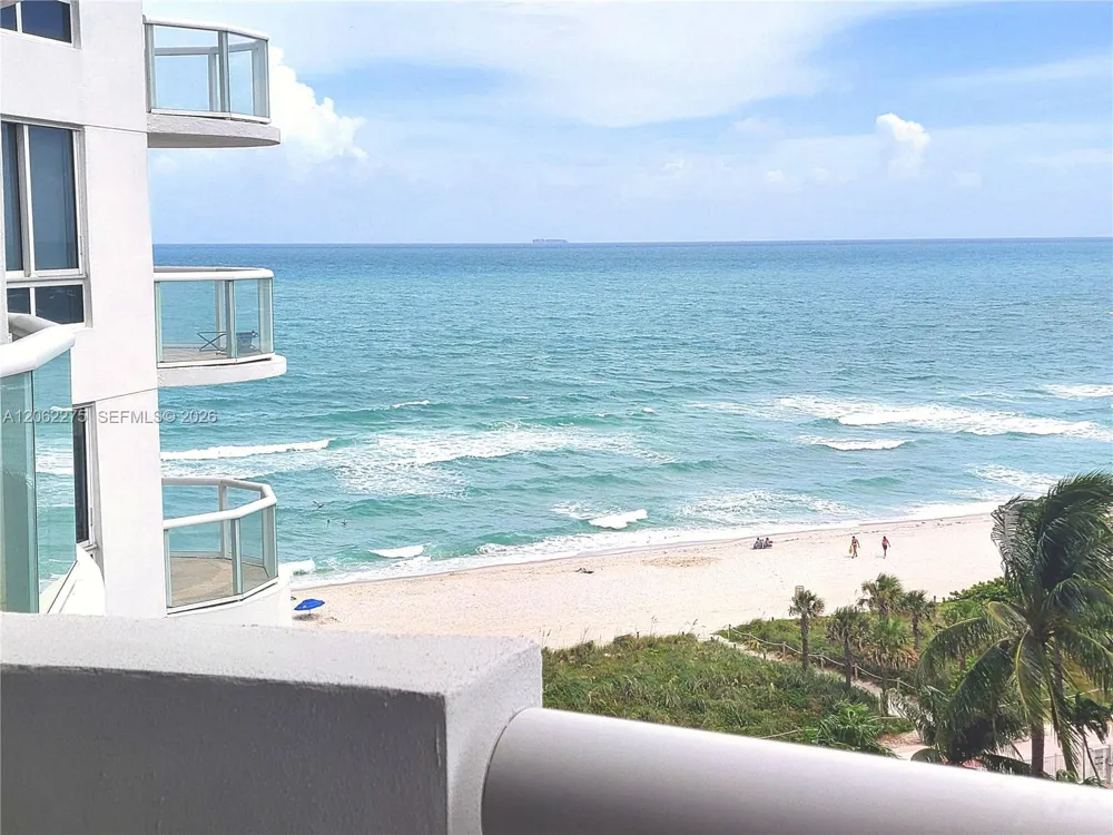 6365 Collins Ave #905 Miami Beach, FL 33141