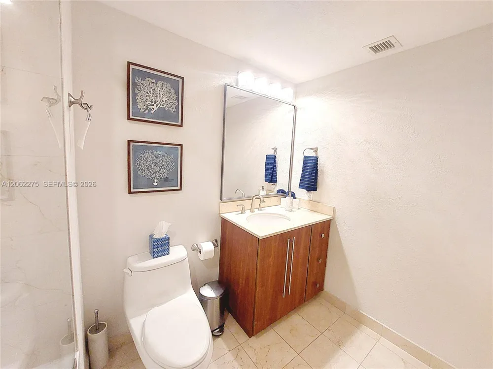 6365 Collins Ave #905 Miami Beach, FL 33141