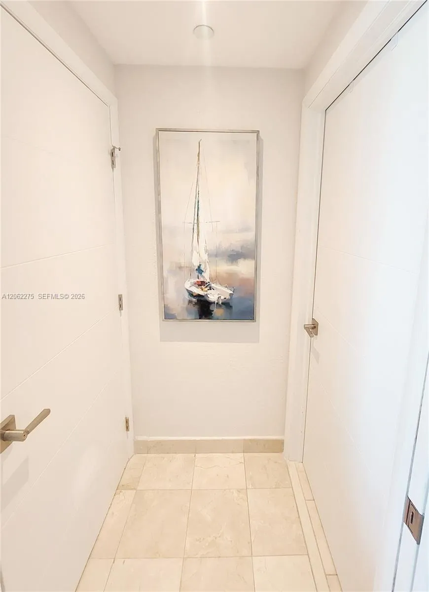 6365 Collins Ave #905 Miami Beach, FL 33141