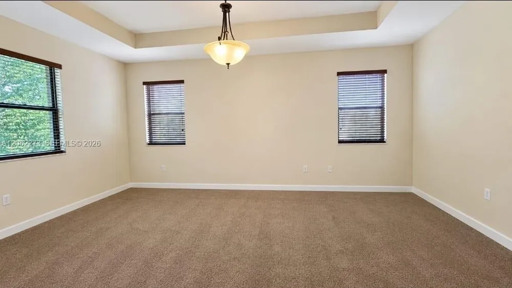 8890 W 33rd Ave Hialeah, FL 33018